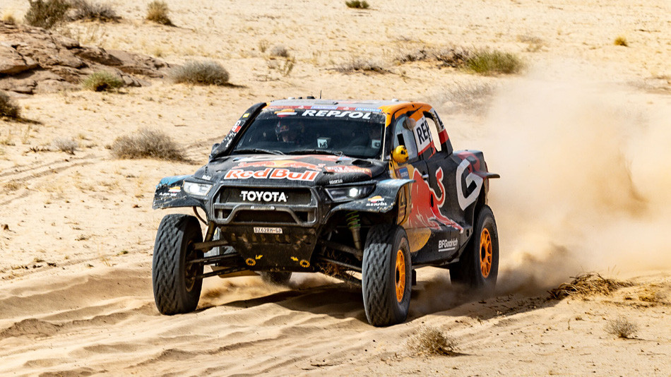 Dakar Rallisi’nin 6. gününde podyum Red Bull sporcularının oldu